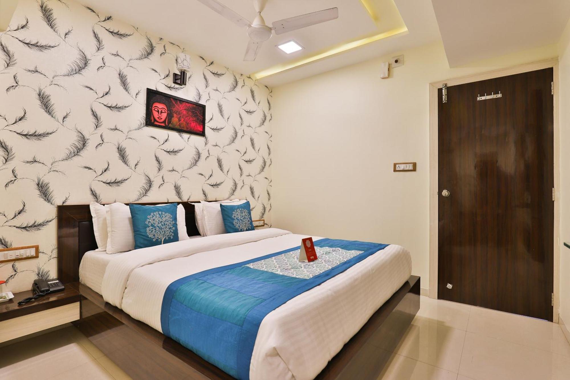Hotel O Red Apple Ahmedabad Exterior foto